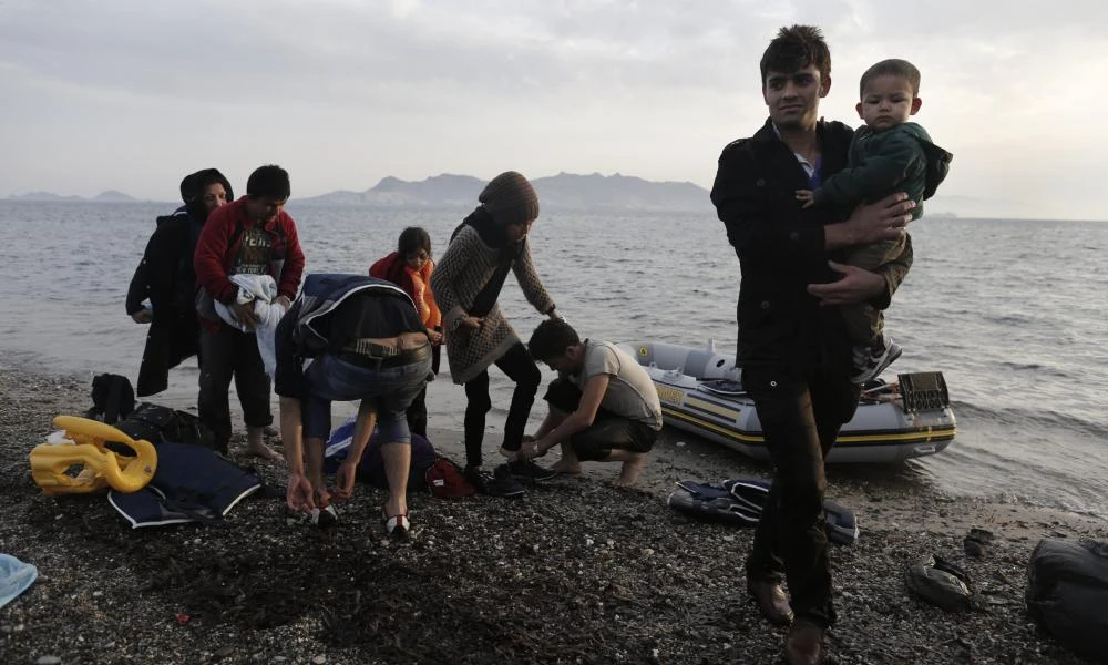 Η Ελλάδα απέσυρε διώξεις κατά 35 αλλοδαπών κατηγορουμένων για κατασκοπία και διακίνηση μεταναστών το 2020